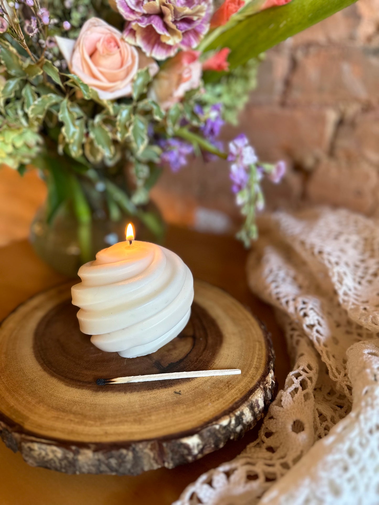 11oz Swirl Pillar Candle