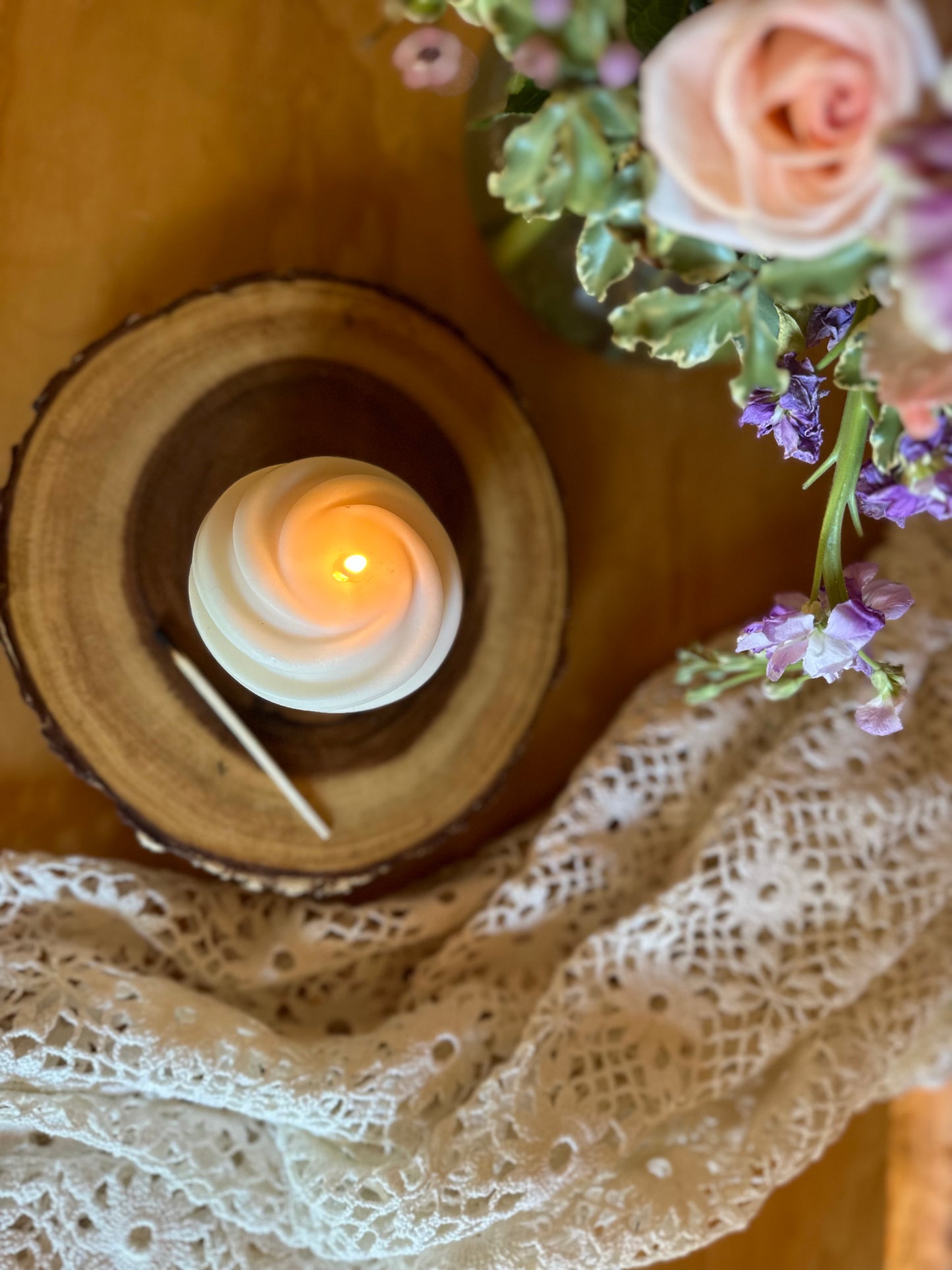 11oz Swirl Pillar Candle