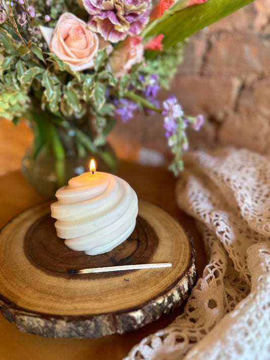 11oz Swirl Pillar Candle
